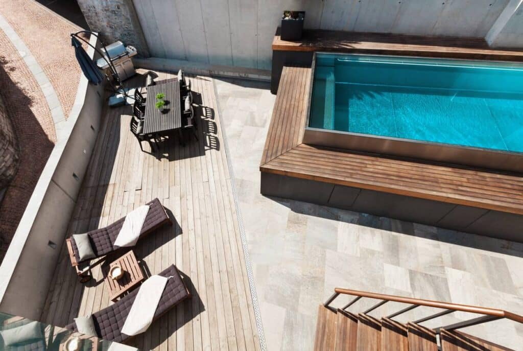 piscine hors sol en bois ou acier