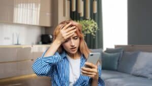 des experts alertent désactivez cette fonction sur votre téléphone pour éviter les arnaques et piratages