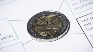 voici la vraie valeur des pieces de 2e des jo distribuees aux ecoliers elles se revend a prix dor sur internet