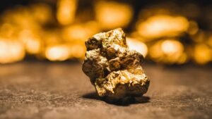 cet appareil electronique que nous jetons tous contient 450 milligrammes dor 22 carats (1)