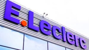 leclerc cree la polemique lenseigne epinglee et pointee du doigt par lorganisation l214