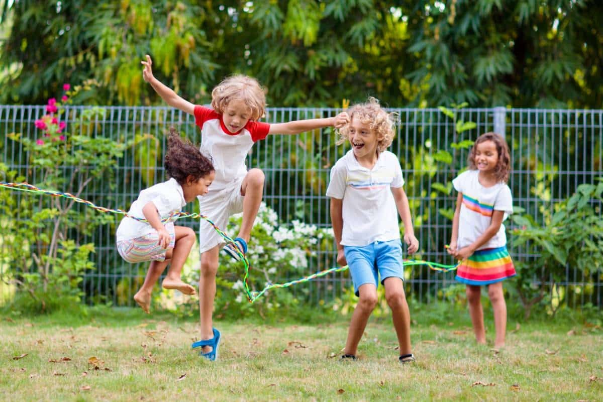 securiser exterieur enfants comment