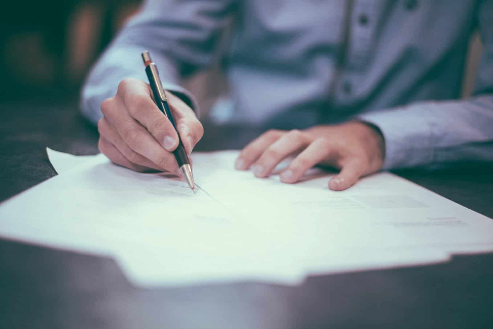 constituer un dossier locatif pdf léger : la méthode qui passe partout