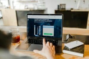 investir dans l'immobilier sans acheter : les etf immobiliers (reits) en 2026